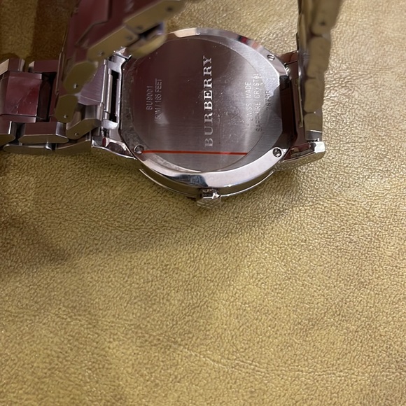 BURBERRY Watch - Picture 6 of 9
